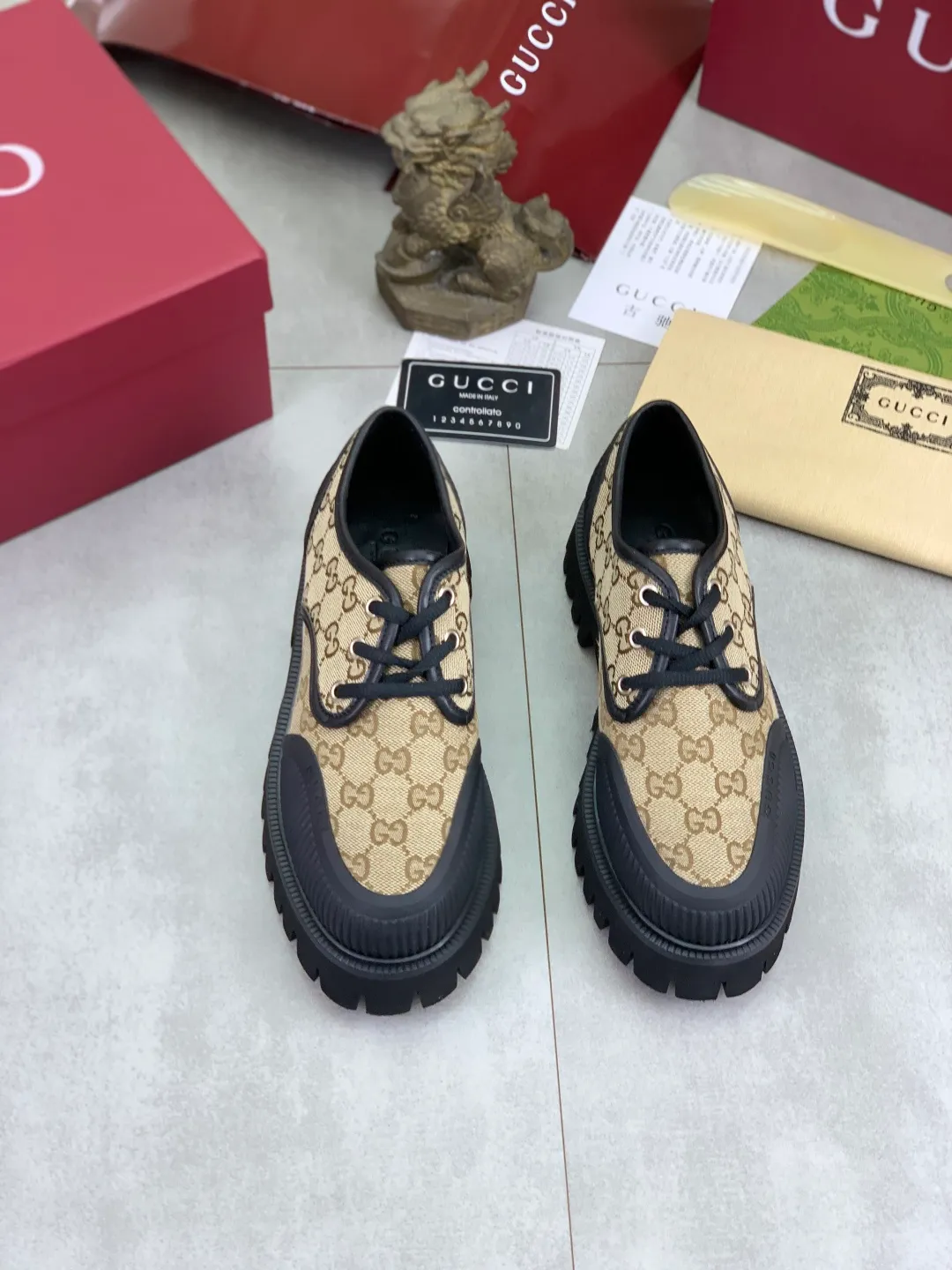 Men's Men's Shoes 💰P420 💰【New Style】 Gucci lazy slip-on couple 🧑‍🤝‍🧑 style high-top leather shoes hot selection (Gucci GUCCI) official website latest Gucci lazy 🎁 leather shoes, hot style 💥 style is simple and elegant, exclusive for trendy men. Unique official website latest brand original double G pressure Floral elements 👑 Original Gucci decoration, fashionable and elegant, fabric original calfskin with double G denim ✅ Fully imported soft sheepskin lining, official website designated wear-resistant lightweight foam business outsole, classic model taken in kind 🎬 Size: 35-46 Various colors available